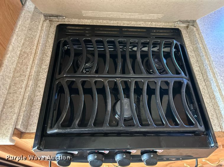 image for item EG1249 2004 Newmar Kountry Star RV