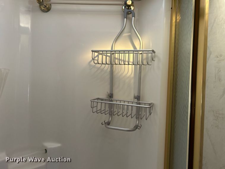 image for item EG1249 2004 Newmar Kountry Star RV