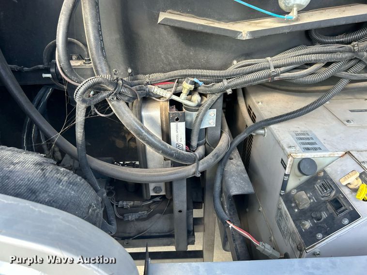 image for item EG1249 2004 Newmar Kountry Star RV