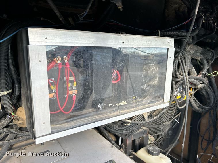 image for item EG1249 2004 Newmar Kountry Star RV