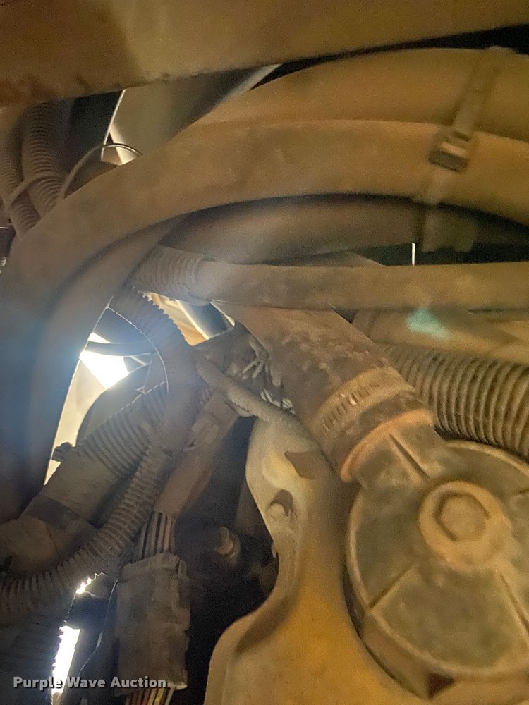 image for item EG1249 2004 Newmar Kountry Star RV