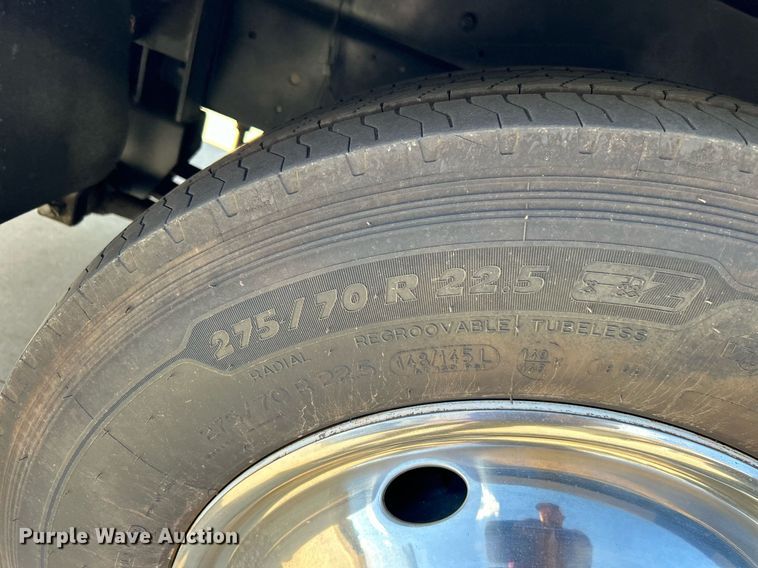 image for item EG1249 2004 Newmar Kountry Star RV