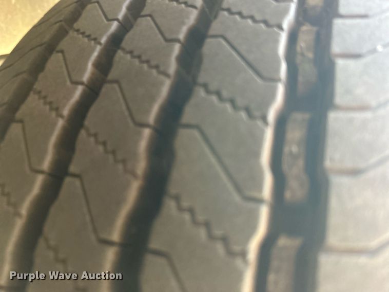 image for item EG1249 2004 Newmar Kountry Star RV