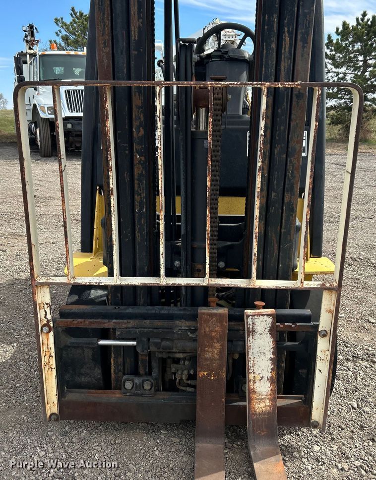 image for item EG1257 Yale GLC050VXNVSE088 forklift