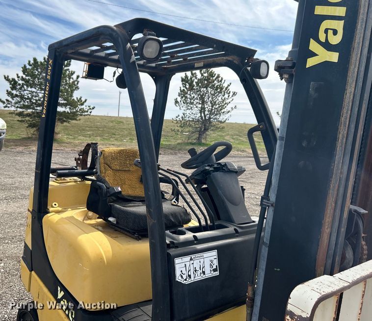 image for item EG1257 Yale GLC050VXNVSE088 forklift