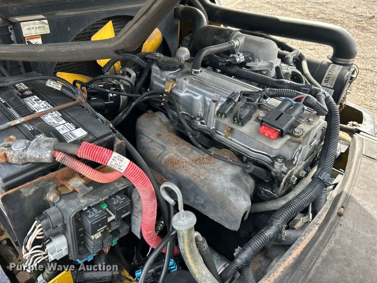 image for item EG1257 Yale GLC050VXNVSE088 forklift