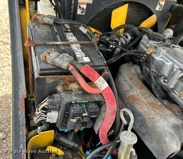 image for item EG1257 Yale GLC050VXNVSE088 forklift