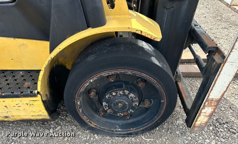 image for item EG1257 Yale GLC050VXNVSE088 forklift