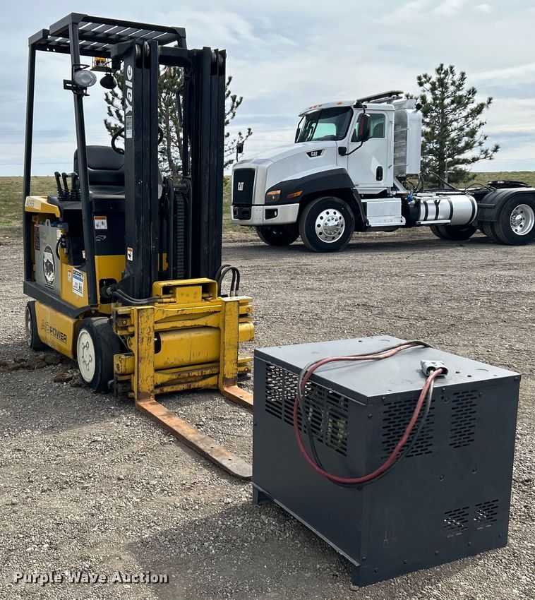 image for item EG1258 Yale ERC030AHN36TE078 forklift