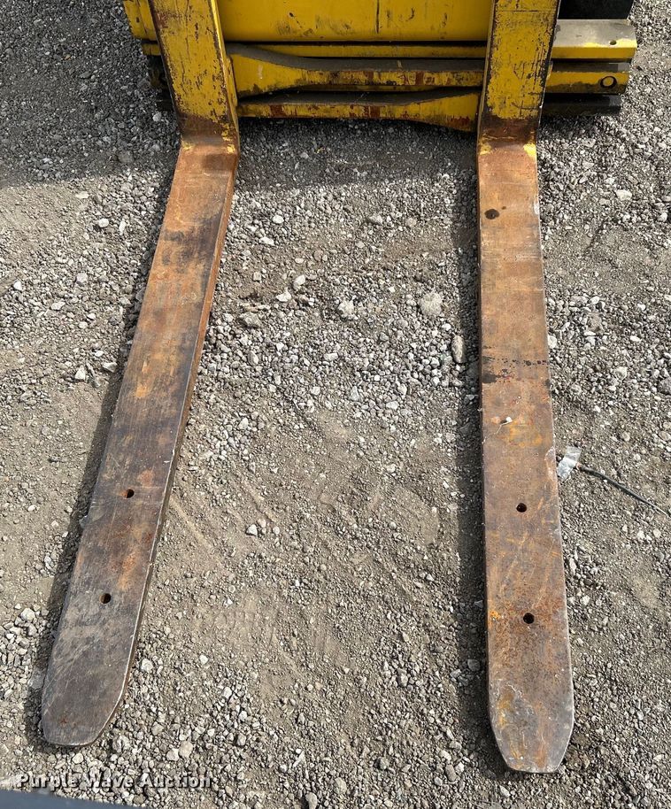 image for item EG1258 Yale ERC030AHN36TE078 forklift