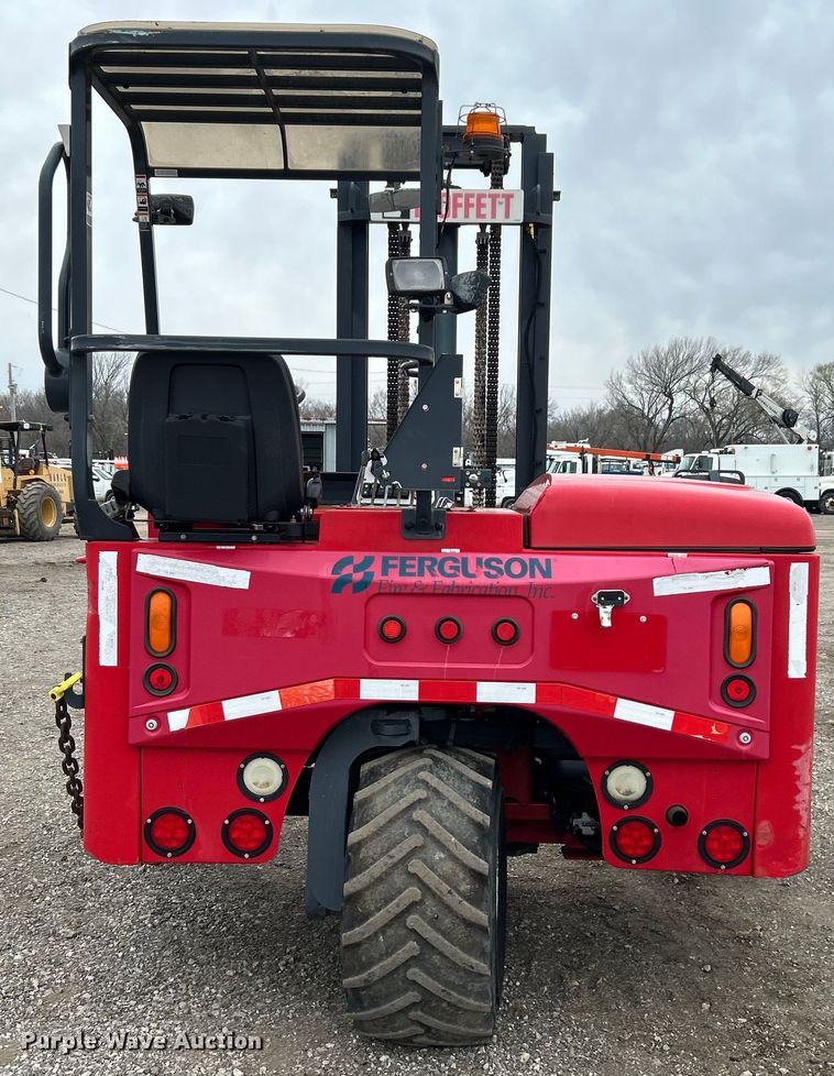 image for item EG1266 2011 Moffett M55.4 forklift