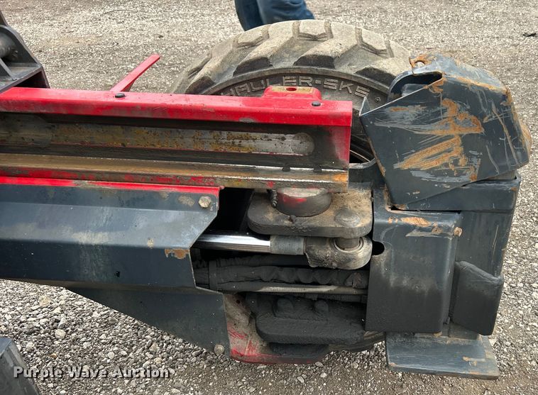 image for item EG1266 2011 Moffett M55.4 forklift