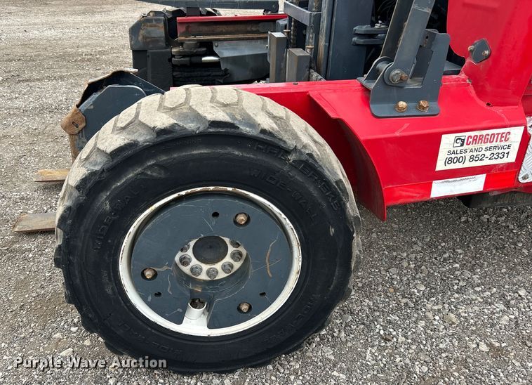 image for item EG1266 2011 Moffett M55.4 forklift