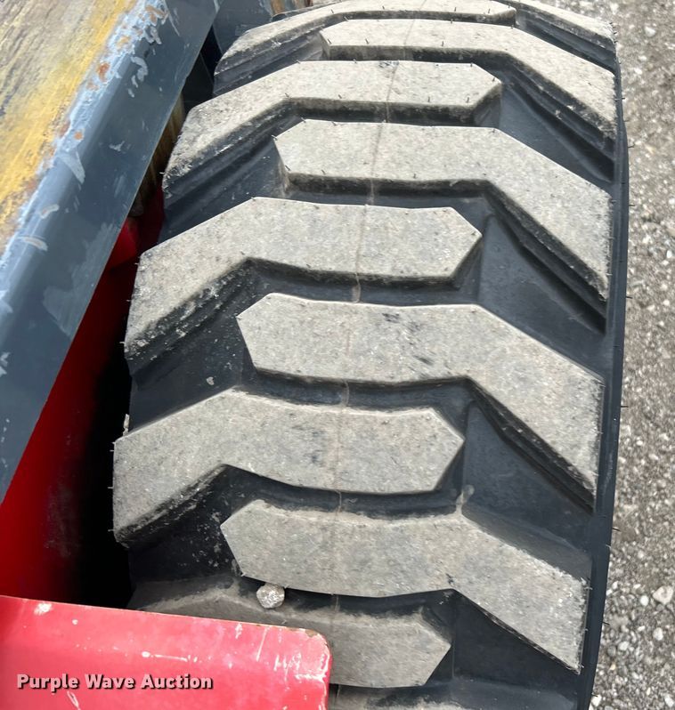 image for item EG1266 2011 Moffett M55.4 forklift