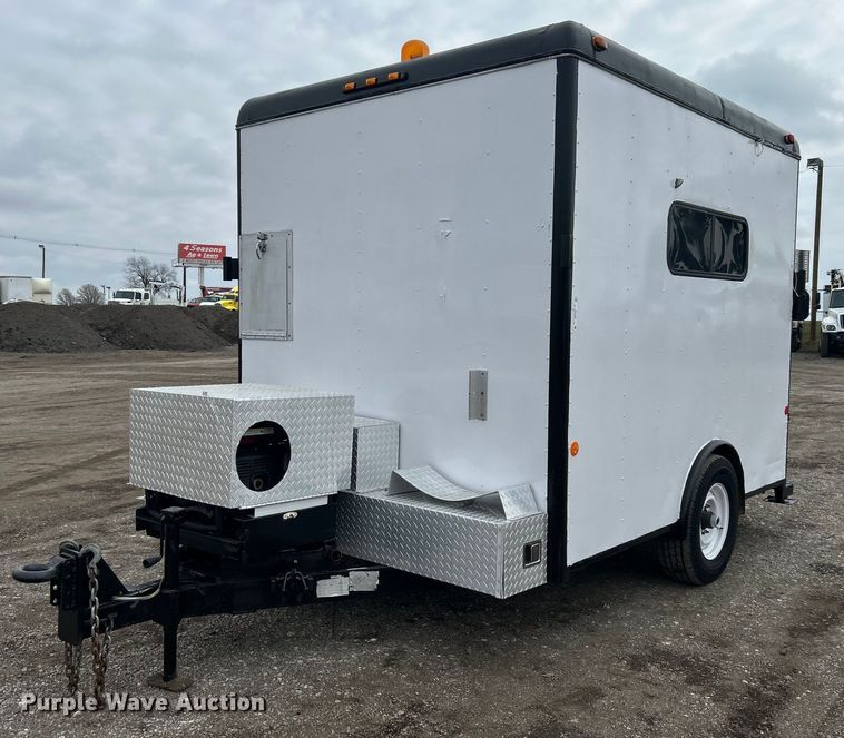 image for item EG1269 1995 Wil-Ro, Inc fiber optic trailer