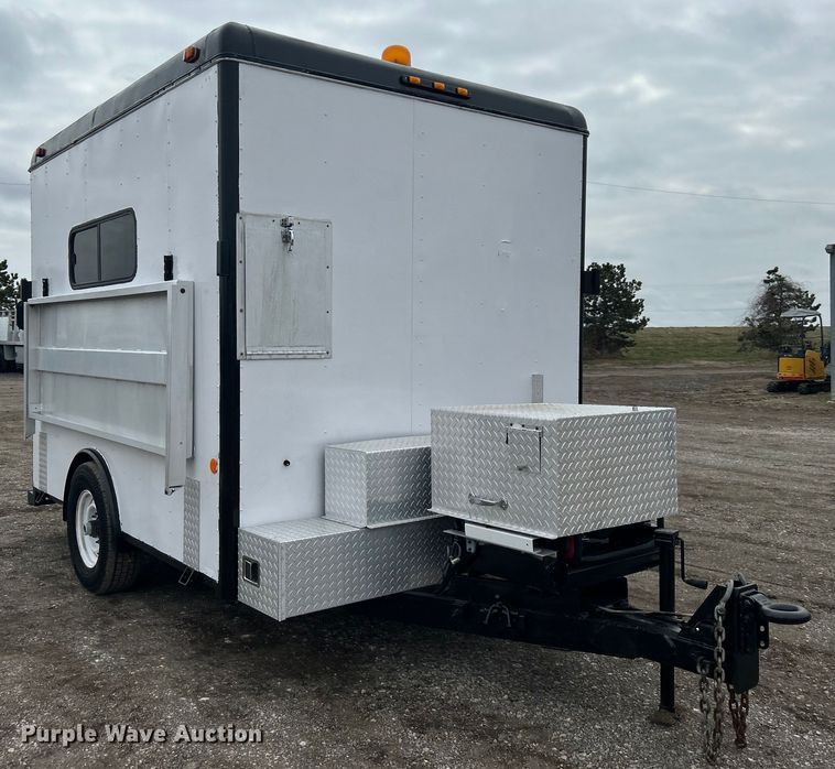 image for item EG1269 1995 Wil-Ro, Inc fiber optic trailer