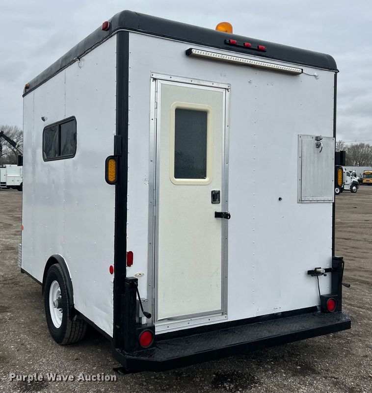 image for item EG1269 1995 Wil-Ro, Inc fiber optic trailer