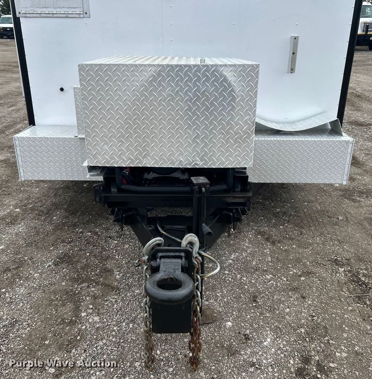 image for item EG1269 1995 Wil-Ro, Inc fiber optic trailer