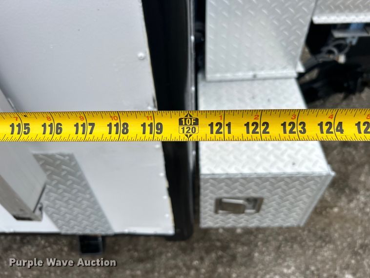 image for item EG1269 1995 Wil-Ro, Inc fiber optic trailer