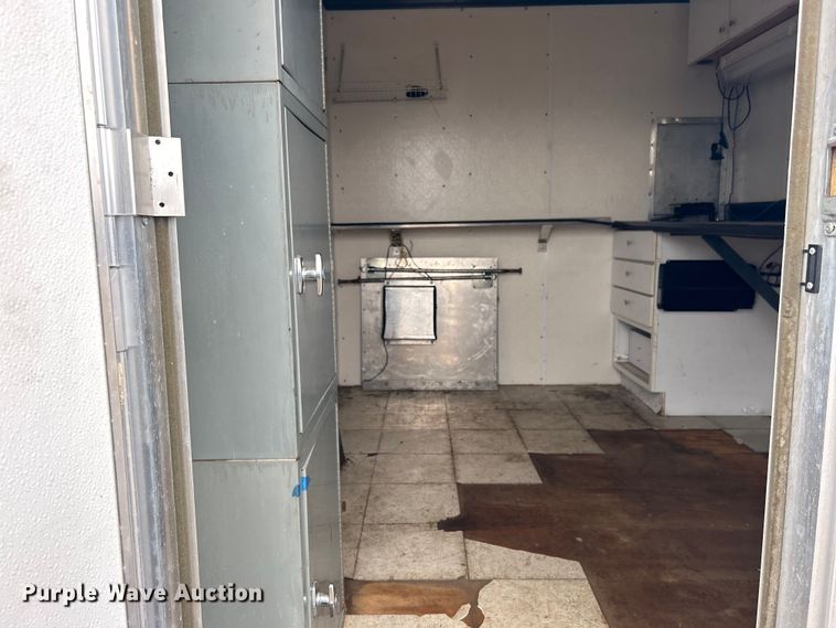 image for item EG1269 1995 Wil-Ro, Inc fiber optic trailer