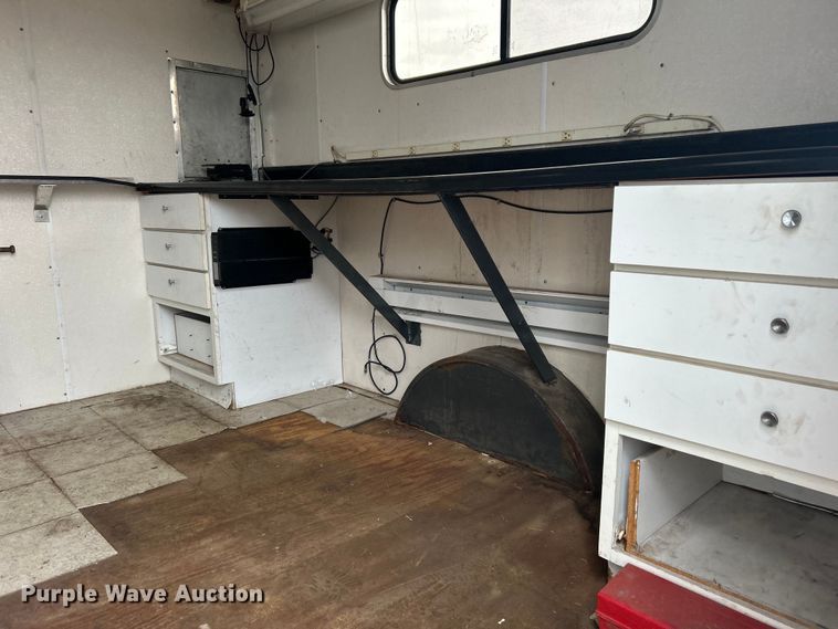 image for item EG1269 1995 Wil-Ro, Inc fiber optic trailer