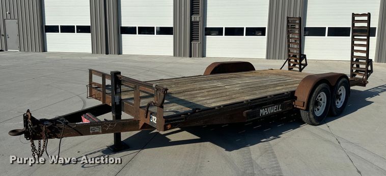 image for item EH6521 2003 Maxwell utility trailer
