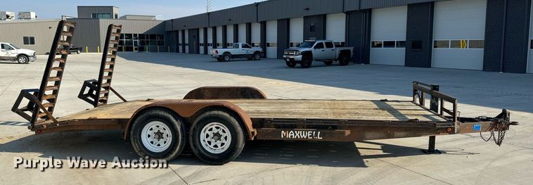 image for item EH6521 2003 Maxwell utility trailer