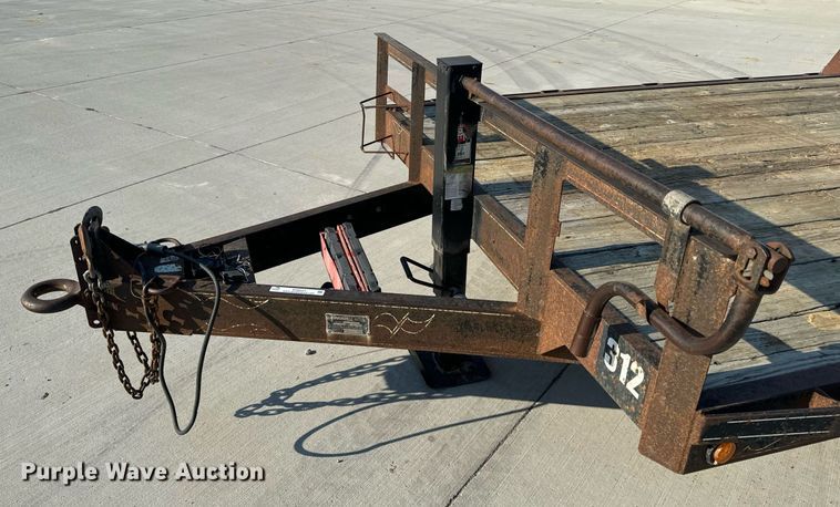 image for item EH6521 2003 Maxwell utility trailer