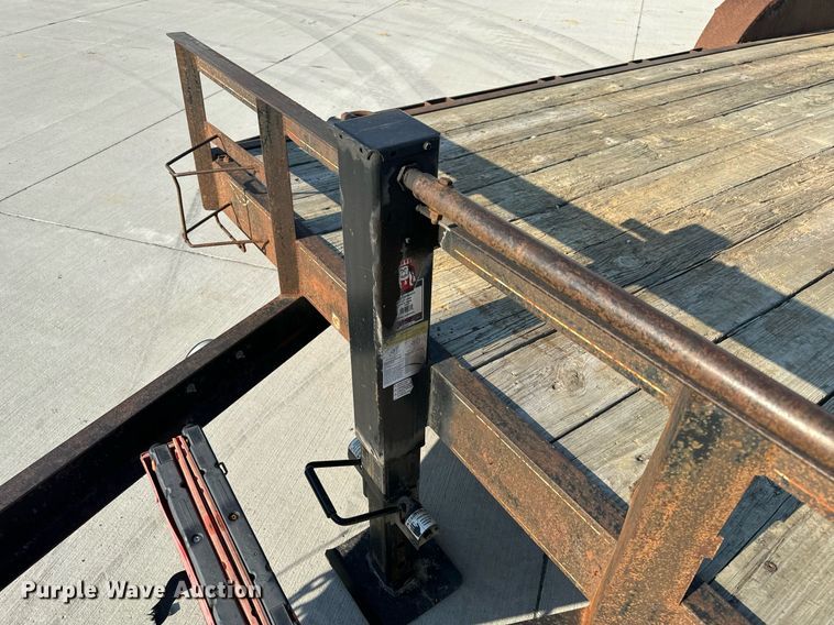 image for item EH6521 2003 Maxwell utility trailer