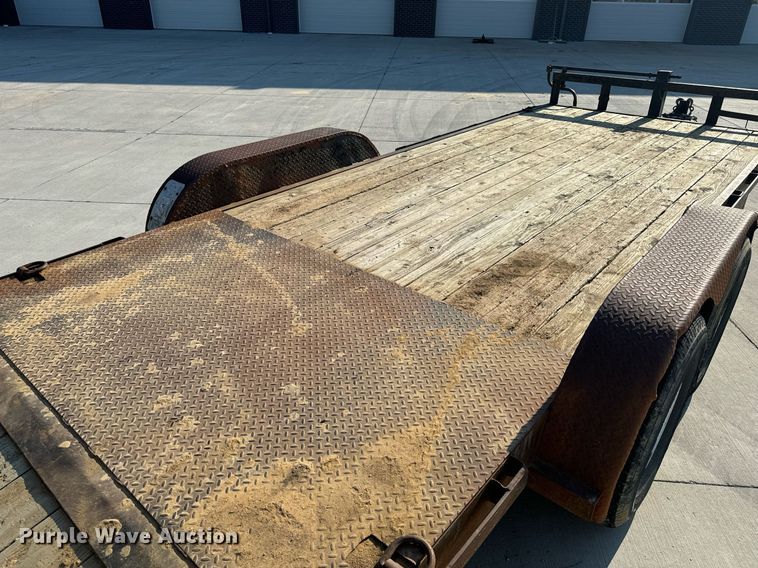 image for item EH6521 2003 Maxwell utility trailer