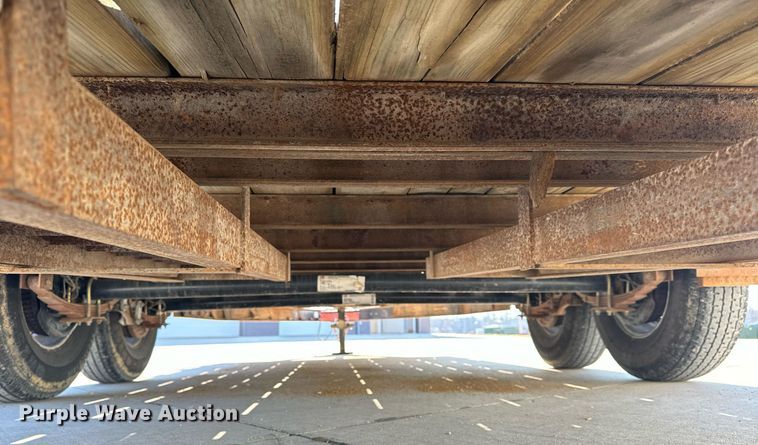 image for item EH6521 2003 Maxwell utility trailer