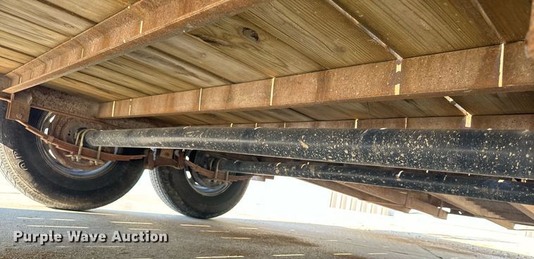 image for item EH6521 2003 Maxwell utility trailer