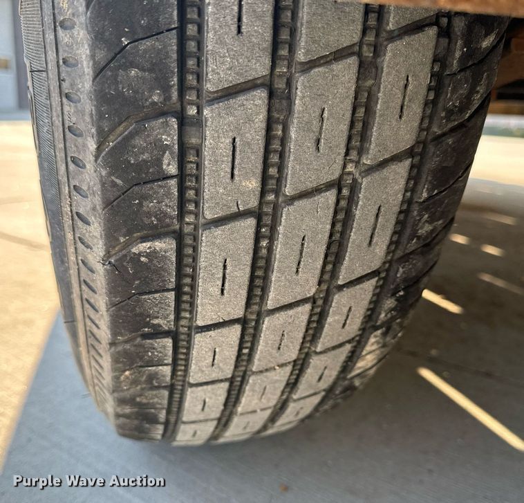 image for item EH6521 2003 Maxwell utility trailer