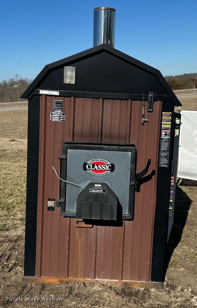 image for item EH6543 2007 Central Boiler Inc. CL5036 wood furnace