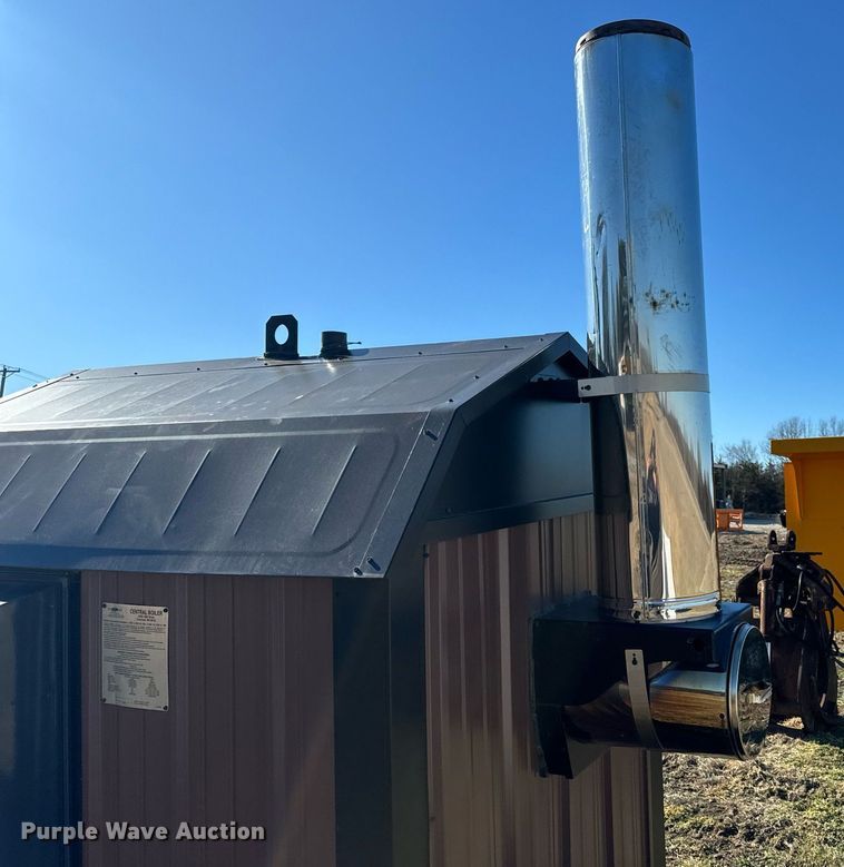 image for item EH6543 2007 Central Boiler Inc. CL5036 wood furnace