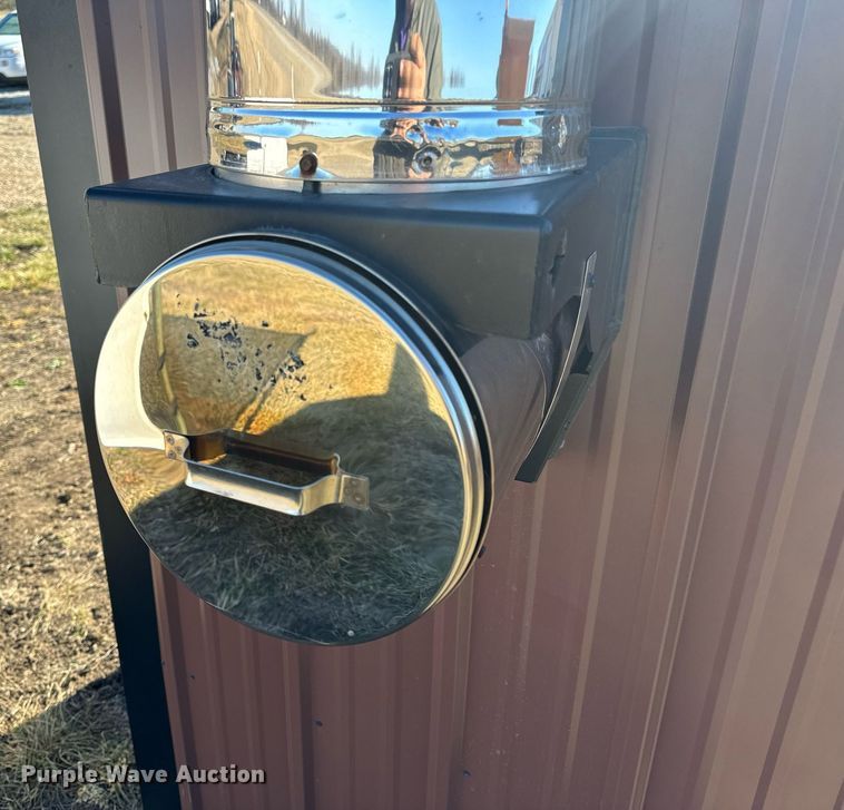 image for item EH6543 2007 Central Boiler Inc. CL5036 wood furnace