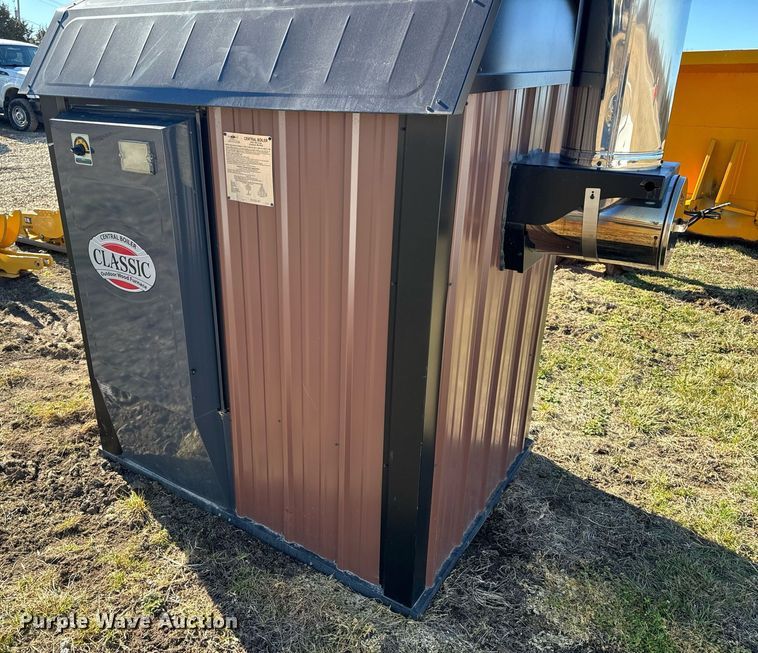 image for item EH6543 2007 Central Boiler Inc. CL5036 wood furnace