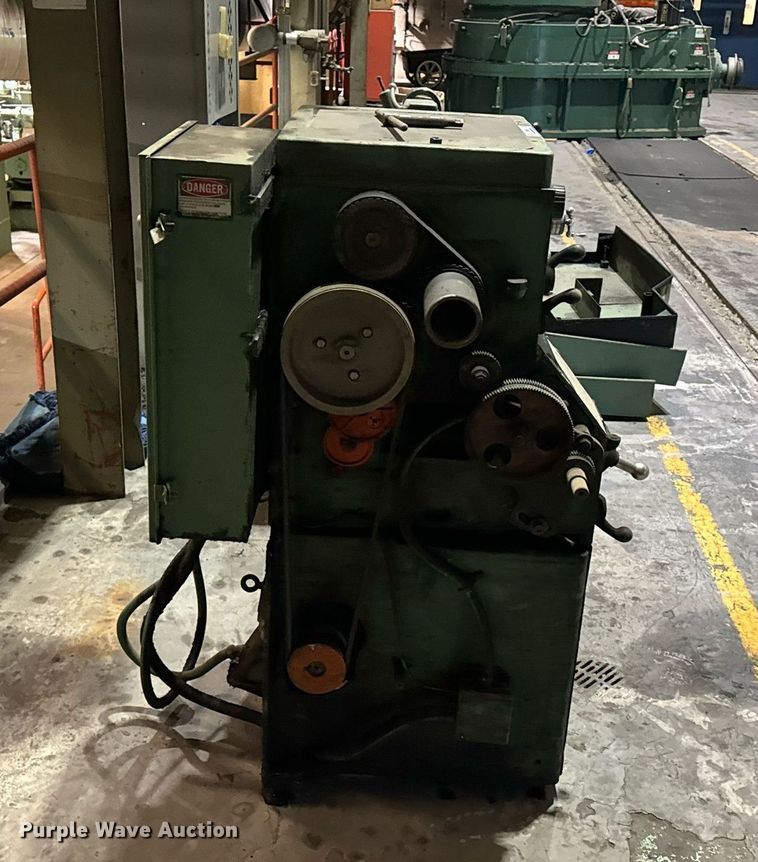 image for item EH6565 LeBlond metal lathe