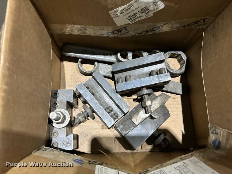 image for item EH6565 LeBlond metal lathe