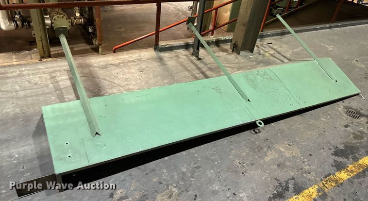 image for item EH6565 LeBlond metal lathe