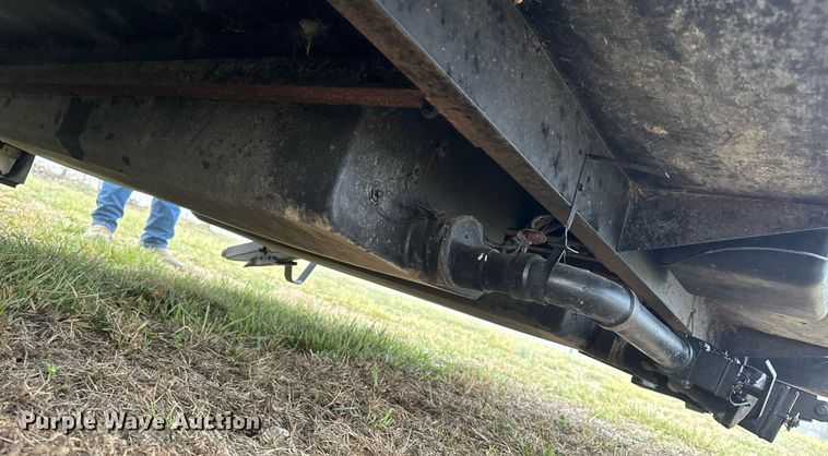 image for item EH6571 2001 Nomad camper