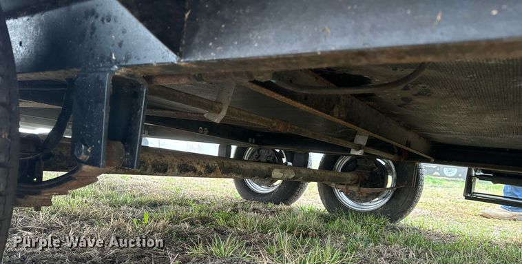 image for item EH6571 2001 Nomad camper