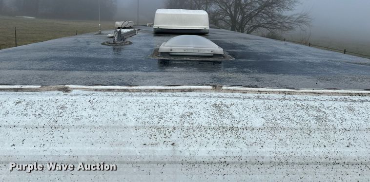 image for item EH6571 2001 Nomad camper