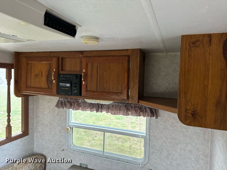 image for item EH6571 2001 Nomad camper