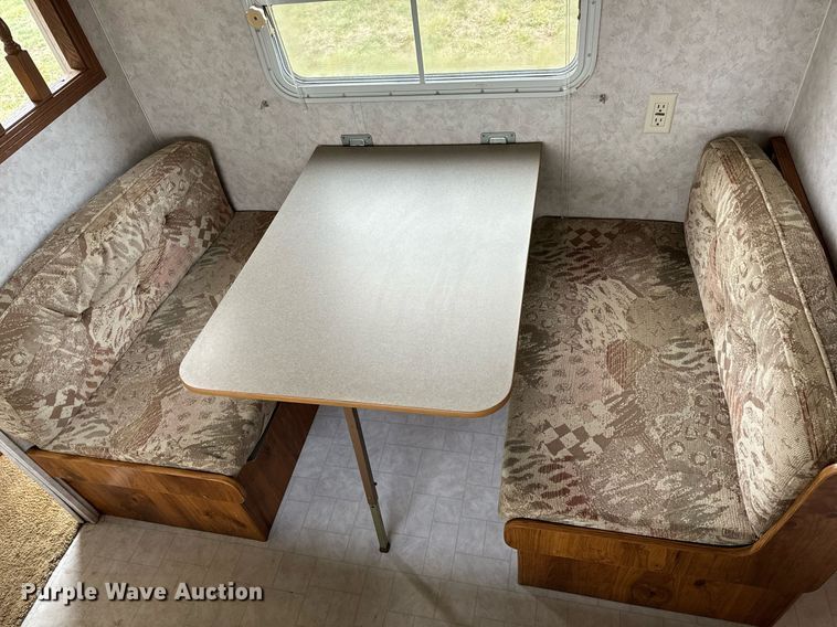 image for item EH6571 2001 Nomad camper