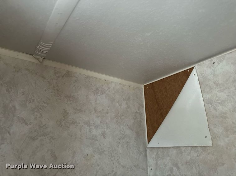 image for item EH6571 2001 Nomad camper