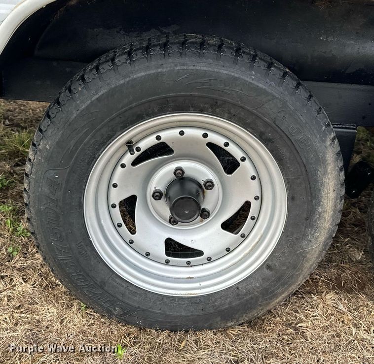 image for item EH6571 2001 Nomad camper