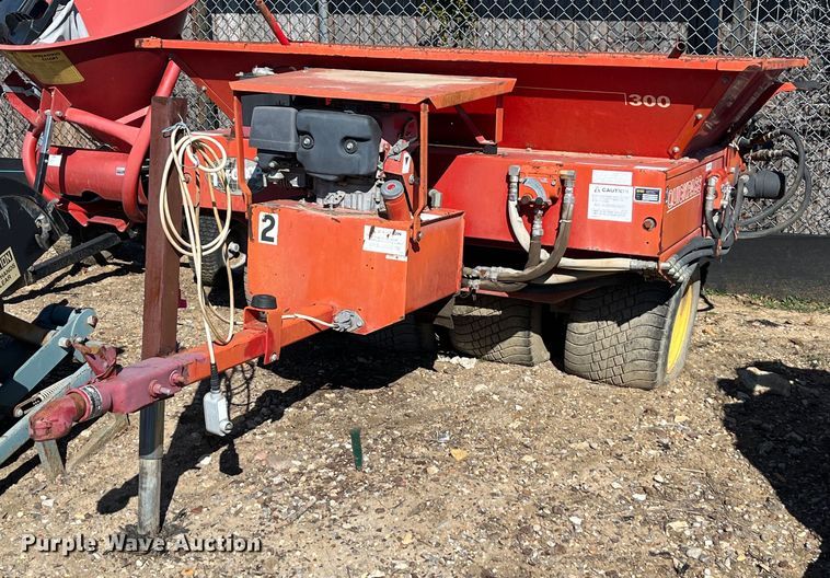 image for item EI0677 Ty-crop Quickpass  top dresser spreader