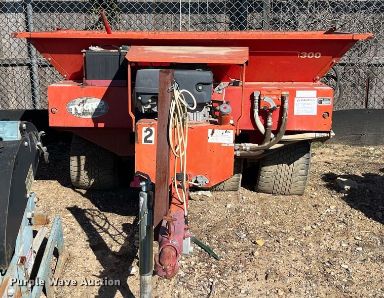 image for item EI0677 Ty-crop Quickpass  top dresser spreader