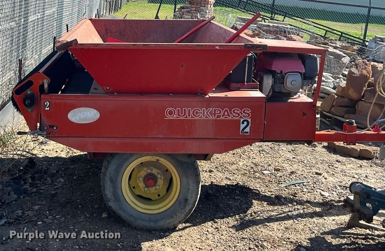 image for item EI0677 Ty-crop Quickpass  top dresser spreader